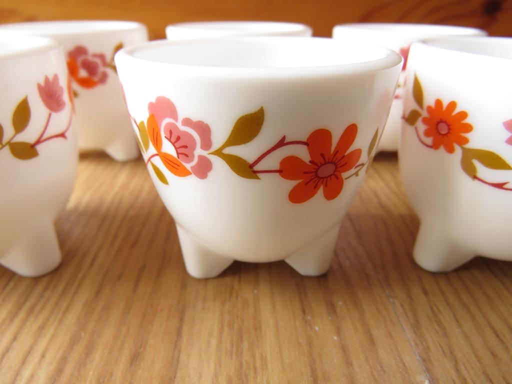vintage arcopal 6 coquetiers motifs fleuris scania, Ophalen of Verzenden, Zo goed als nieuw, Kom(men)