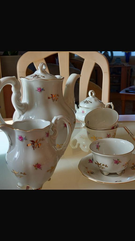 Koffieservice te koop, Ophalen