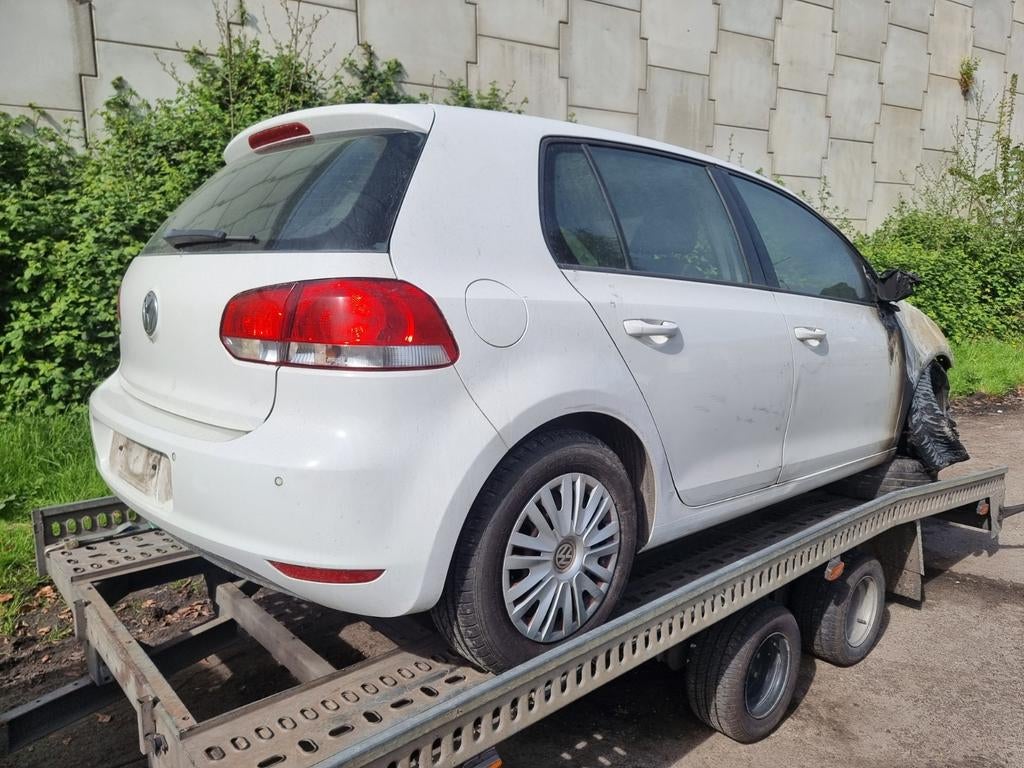 Volkswagen Golf 6 2010 1.6 TDI te koop in onderdelen, Auto-onderdelen, Ophalen, Volkswagen
