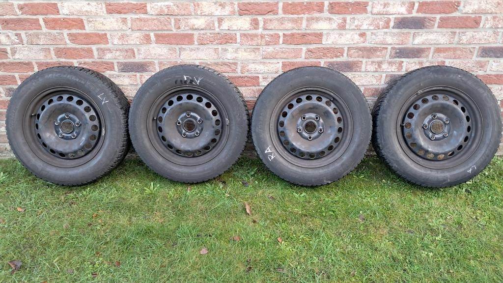 Set Michelin winterbanden VW, AUDI  5 x 112, Ophalen, Winterbanden