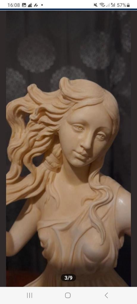 Statue belle jeune femme signer Santini 53 cm de haut, Antiquités & Art, Enlèvement