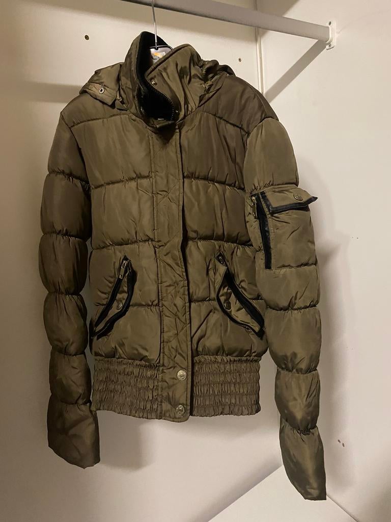Warme jas coolcat maat s mooie kleur, Kleding | Dames, Jassen | Winter, Ophalen of Verzenden, Gedragen, Maat 36 (S)