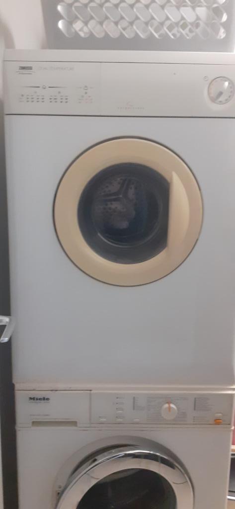 DROOGKAST ZANUSSI, Elektronische apparatuur, Droogkasten, Ophalen, 6 tot 8 kg, Gebruikt, Luchtafvoer