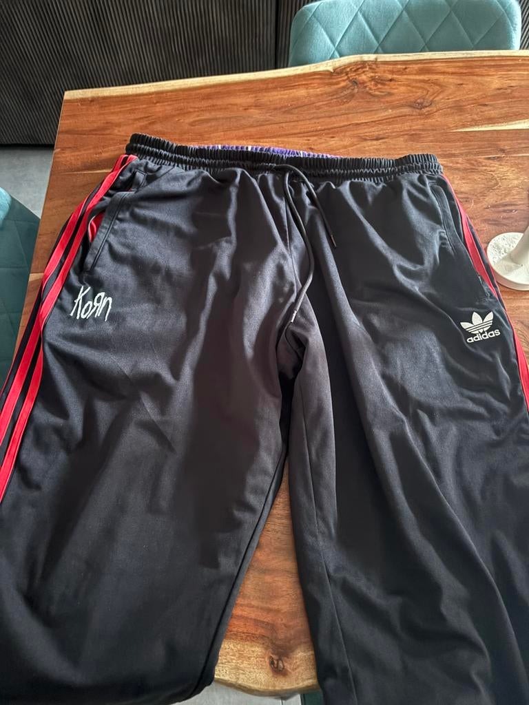 Adidas “Korn” trainingsbroek, Ophalen of Verzenden, Zo goed als nieuw