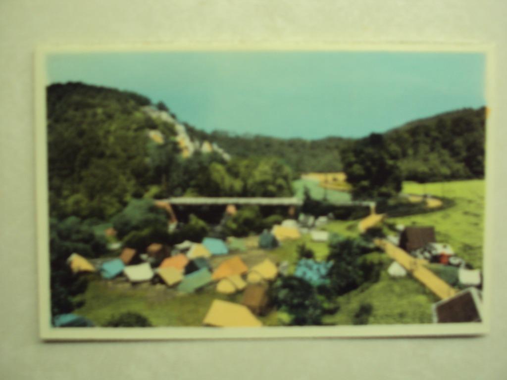 54903 - ANSEREMME - TERRAIN DE CAMPING AUX BORDS DE LA LESSE, Envoi
