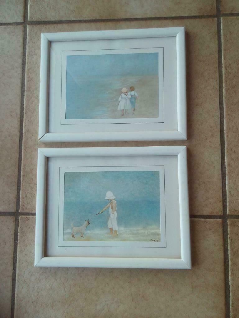 2 witte fotokaders 22 cm op 17 cm, Minder dan 50 cm, Ophalen of Verzenden, Zo goed als nieuw, Minder dan 50 cm