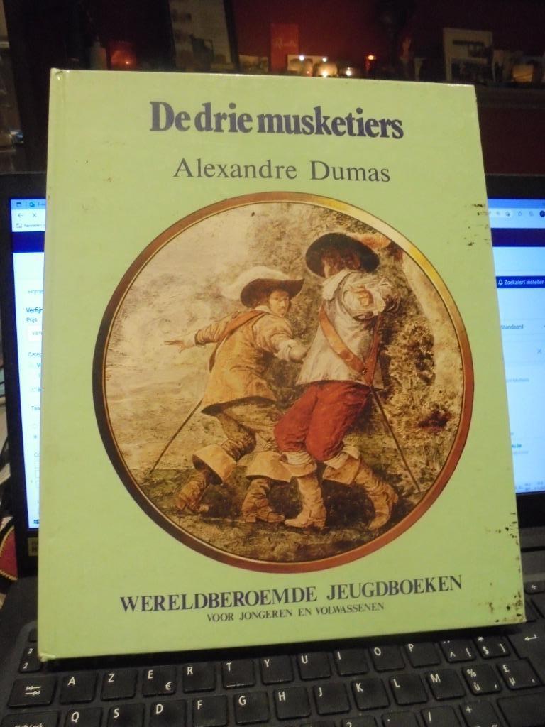 De drie musketiers, Enlèvement ou Envoi, Utilisé, Fiction
