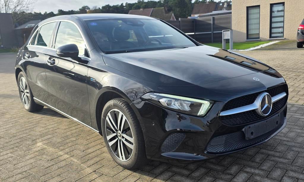 Mercedes A250 Hybride Model 2021j, Auto's, Mercedes-Benz, Automaat, Zwart, Bedrijf, 5 deurs