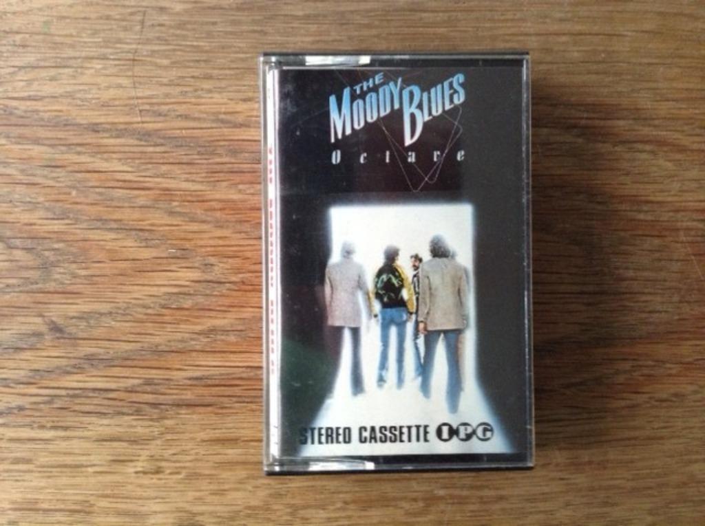 muziekcassette the moody blues, Enlèvement ou Envoi, Rock en Metal, 1 cassette audio, Originale
