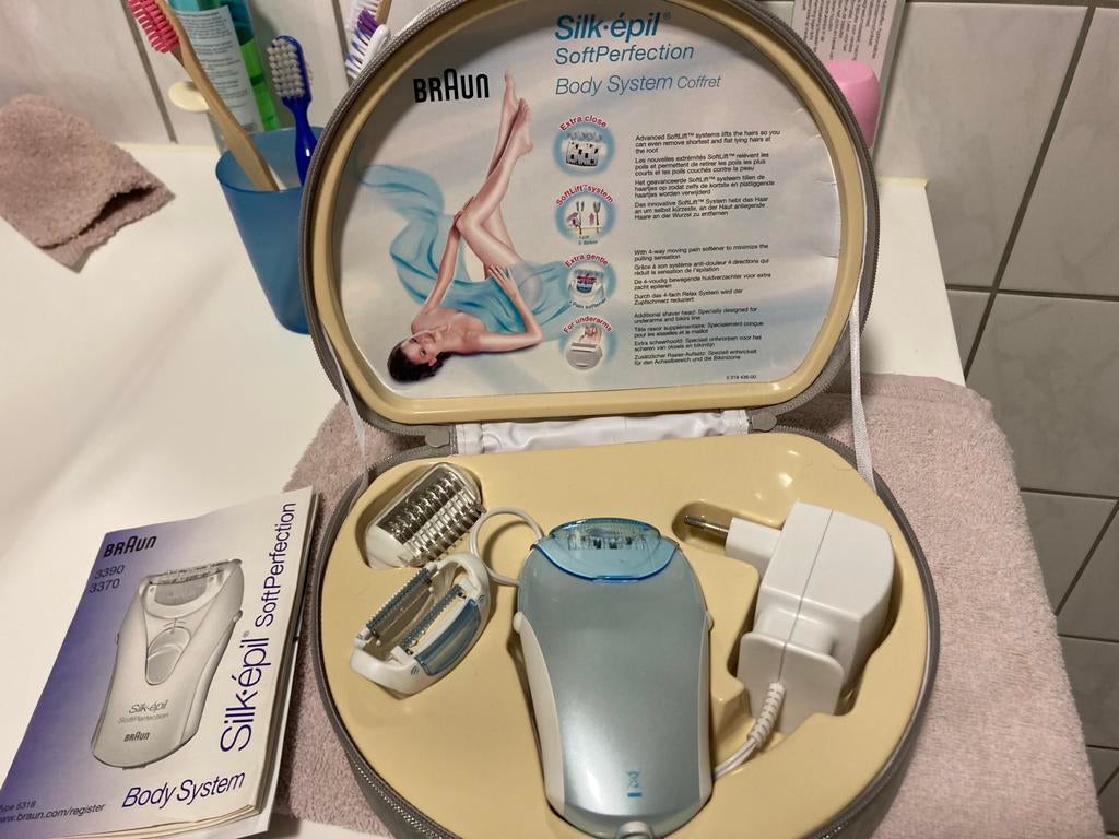 Rasoir pour femmes Braun, Enlèvement, Comme neuf