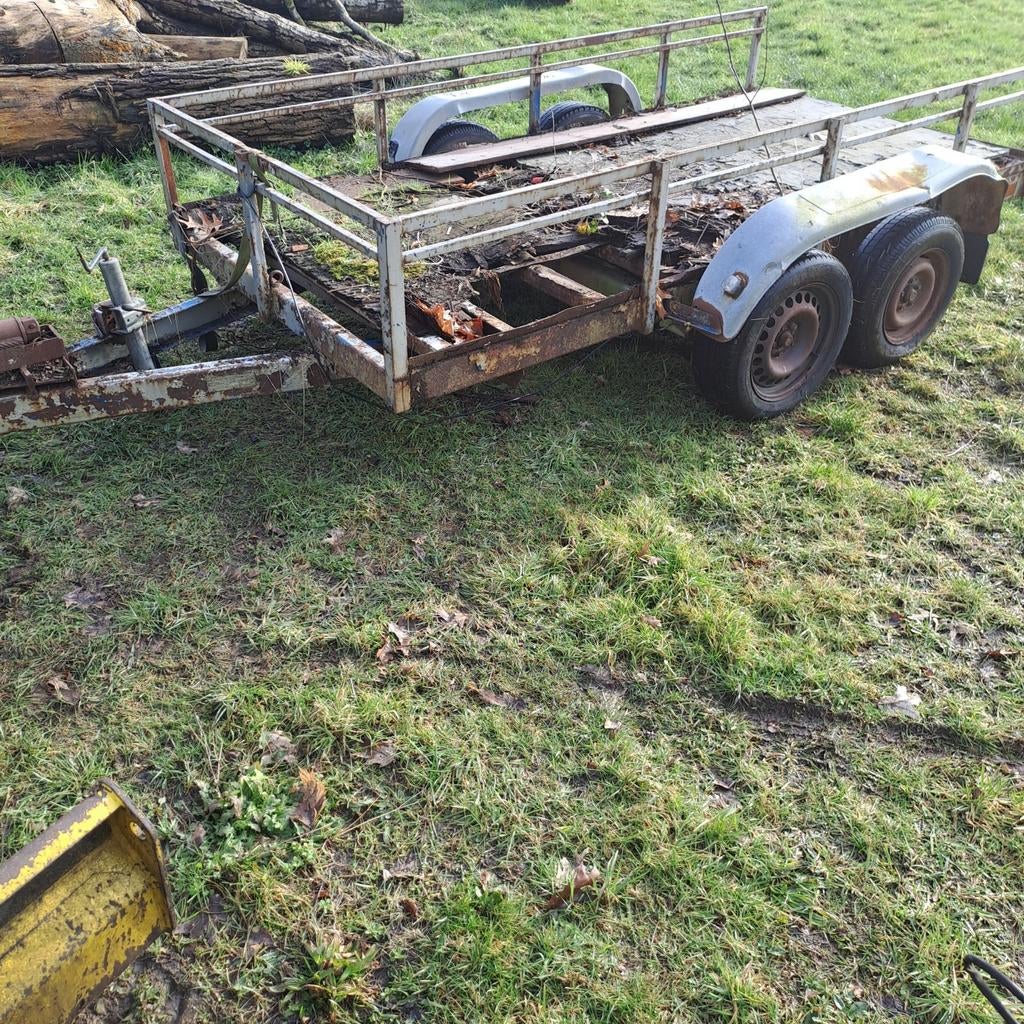 Remork voor achter traktor ., Ophalen
