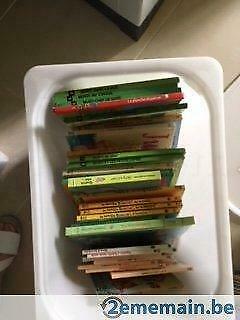 livres la famille Bonbon- la belle histoire de mes 4 ans, Ophalen, Gelezen, 0 tot 6 maanden