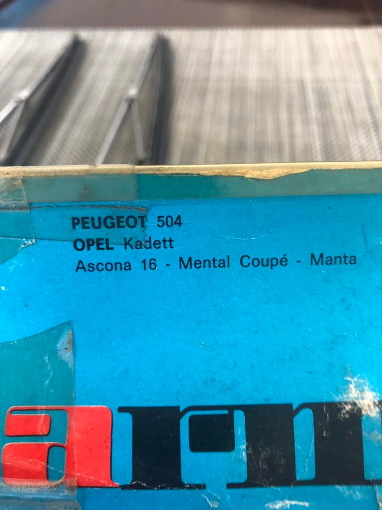 essuie glace Peugeot 504 Opel manta oldtimer, Auto-onderdelen, Nieuw, Oldtimer onderdelen