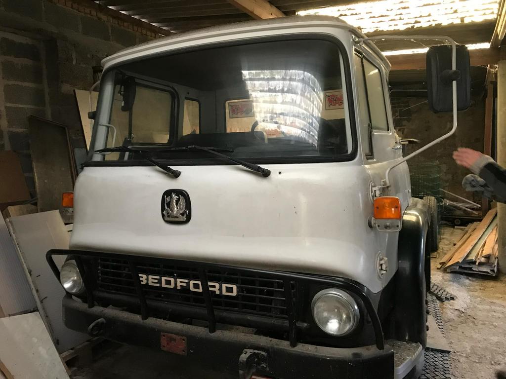 Bedford 1975, Ophalen, Gebruikt