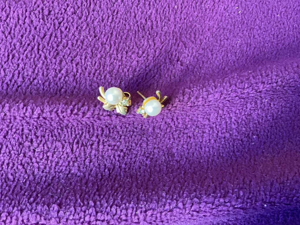 Boucles d'oreilles vintage avec perle et pierre, Envoi, Comme neuf