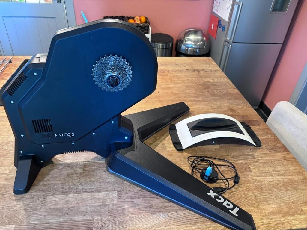 Tacx Flux S, Sport en Fitness, Ophalen