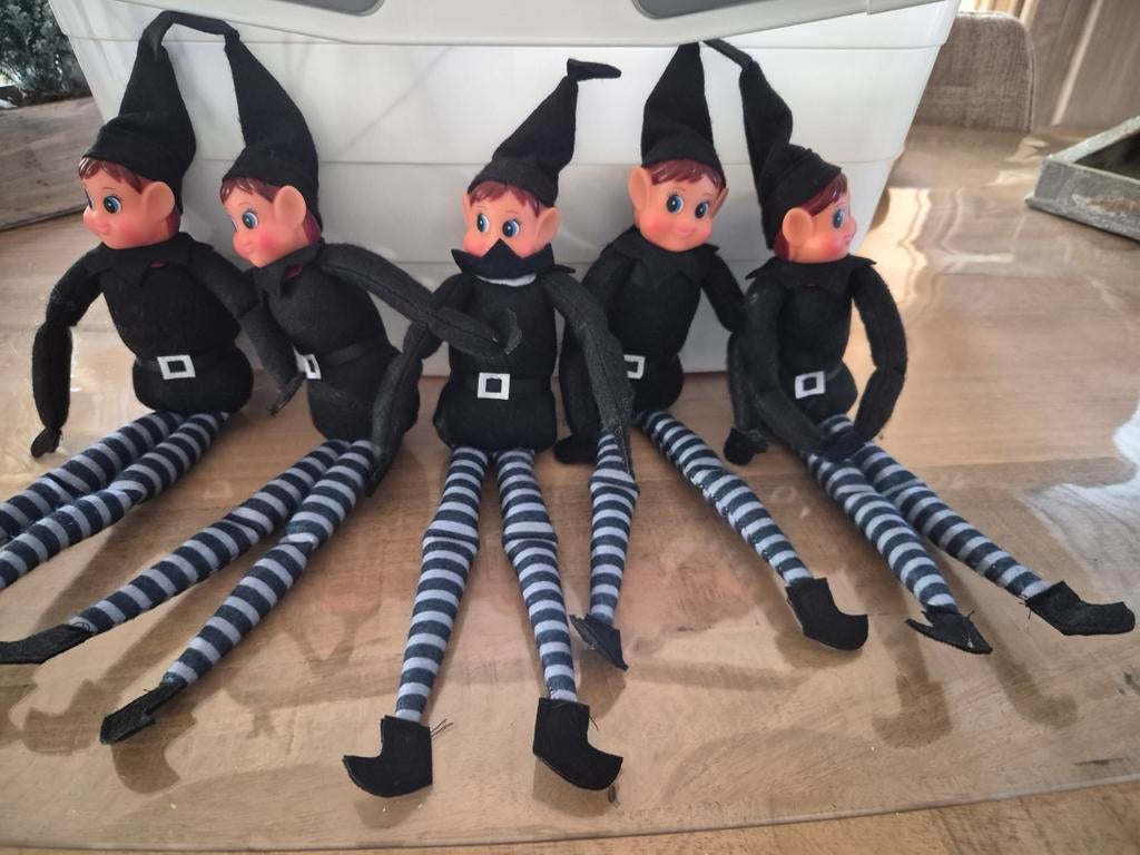 5 Elfes noir