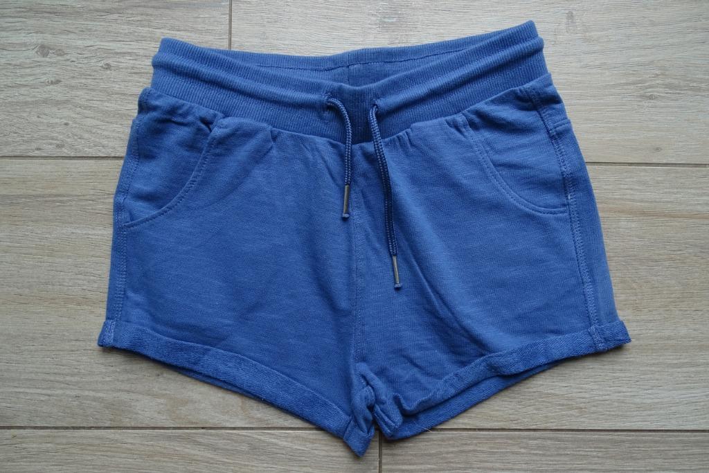 Katoenen shortje Hema maat 122 / 128 als nieuw!, Kinderen en Baby's, Kinderkleding | Maat 122, Broek, Meisje, Ophalen of Verzenden