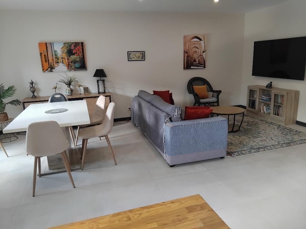 Villa R+1-Prades66500-france-122m2 habitable-2 faces, Maison 2 façades, 4 pièces, Jusqu'à 200 m², 122 m²