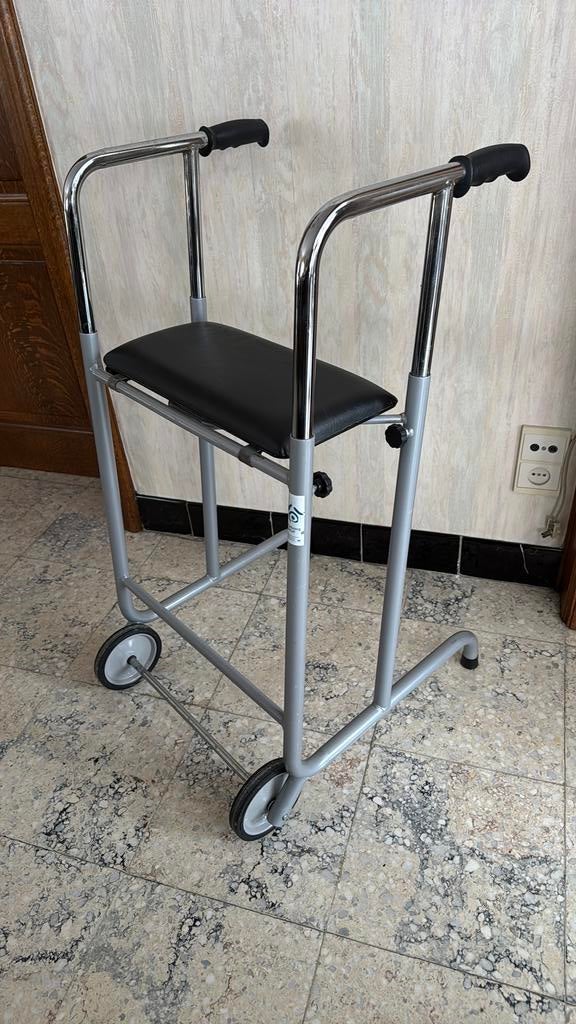 Déambulateur pour fauteuil de marche, Divers, Enlèvement, Réglable en hauteur, Utilisé