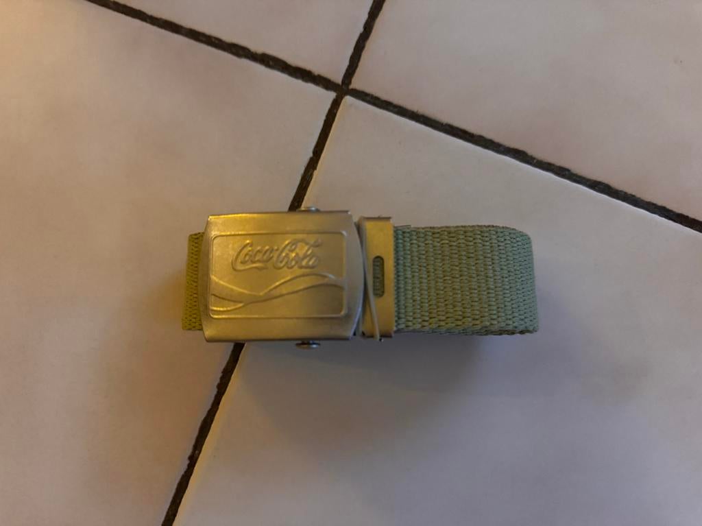 Ceinture Coca Cola, Enlèvement, Comme neuf, Autres couleurs