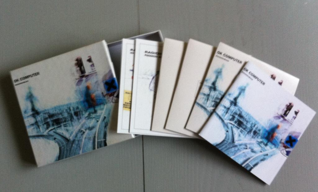 RADIOHEAD - OK computer ( Deluxe box 2CD&DVD ), Verzenden, Zo goed als nieuw