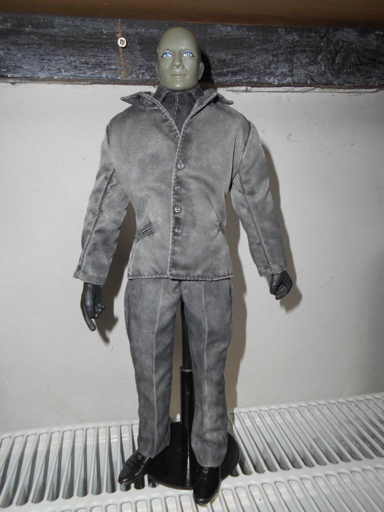 fantômas :figurine tv modele articulée numérotée 21/50(rare), Enlèvement ou Envoi, Comme neuf, Film, Figurine ou Poupée
