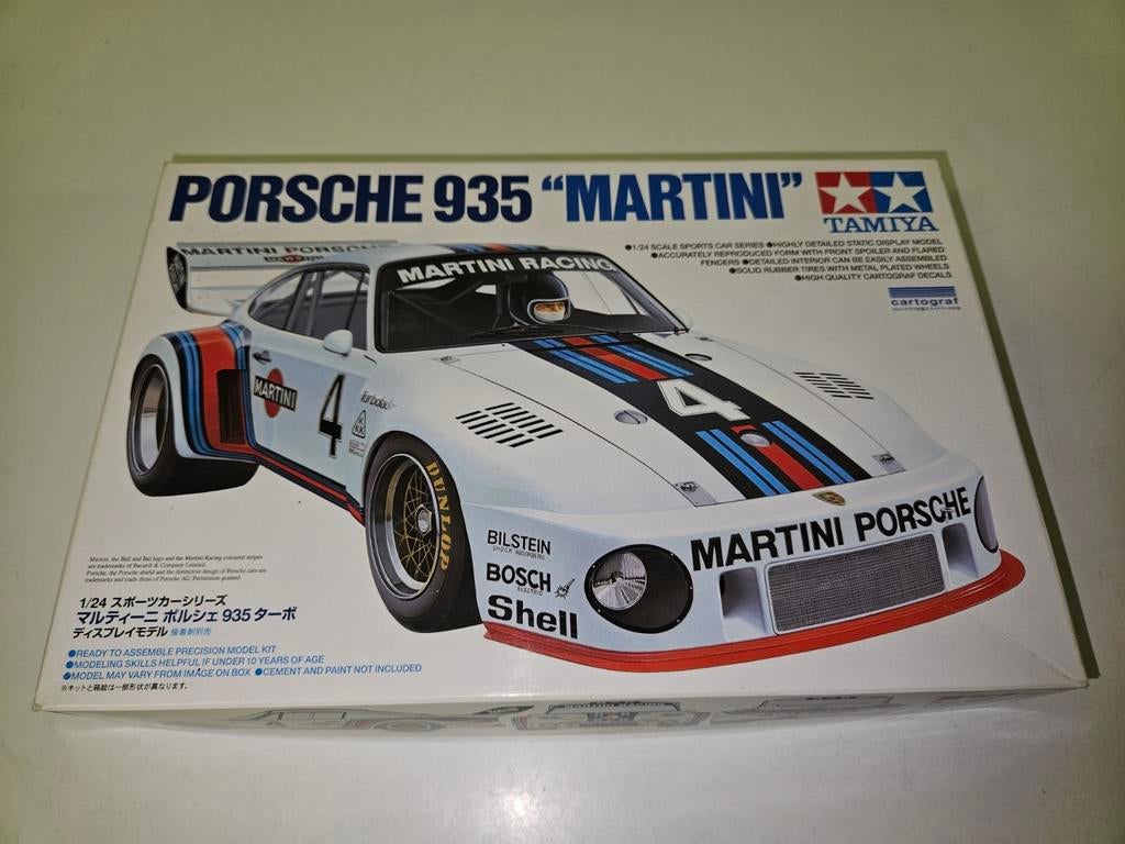 maquette Porsche 935 martini, Hobby & Loisirs créatifs, Modélisme | Voitures & Véhicules, Neuf, Voiture, Plus grand que 1:32, Tamiya