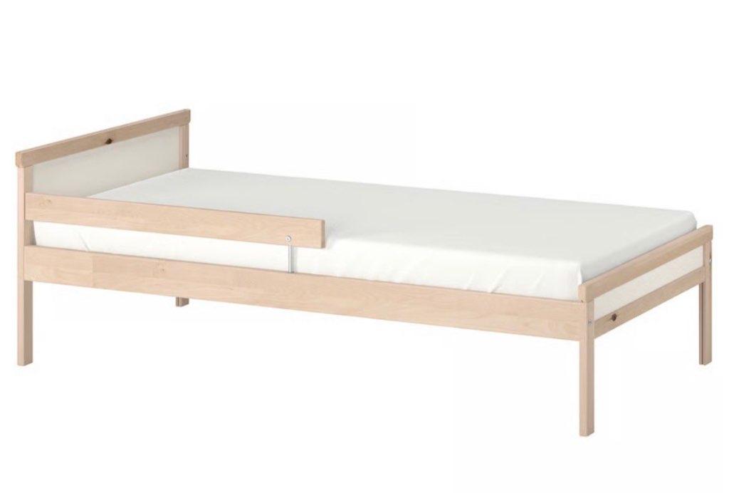 Peuterbed IKEA incl. matras, Kinderen en Baby's, Kinderkamer | Bedden, 70 tot 85 cm, 140 tot 160 cm, Zo goed als nieuw, Ophalen
