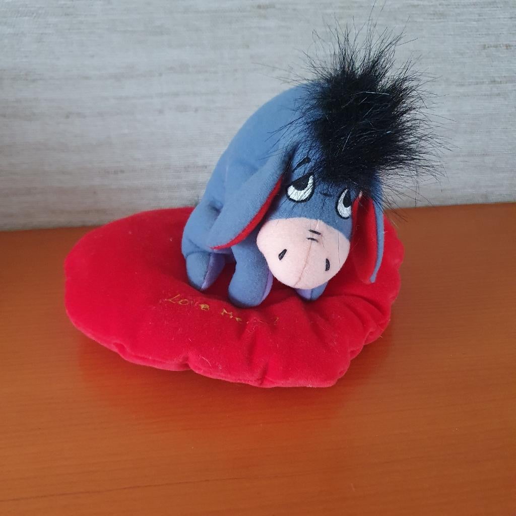 Peluche Bourriquet — Disney — Cœur « Love Me », Enlèvement ou Envoi, Comme neuf, Autres types