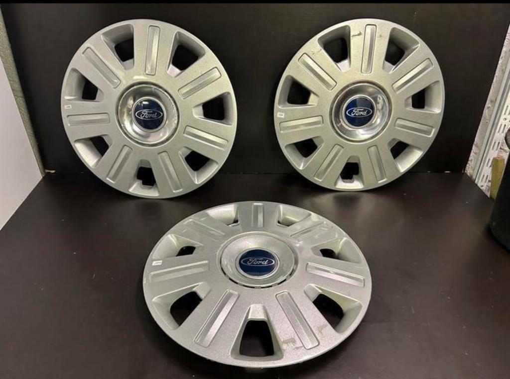 3 16" Ford focus mondeo galaxy wieldoppen, Ophalen of Verzenden, Zo goed als nieuw