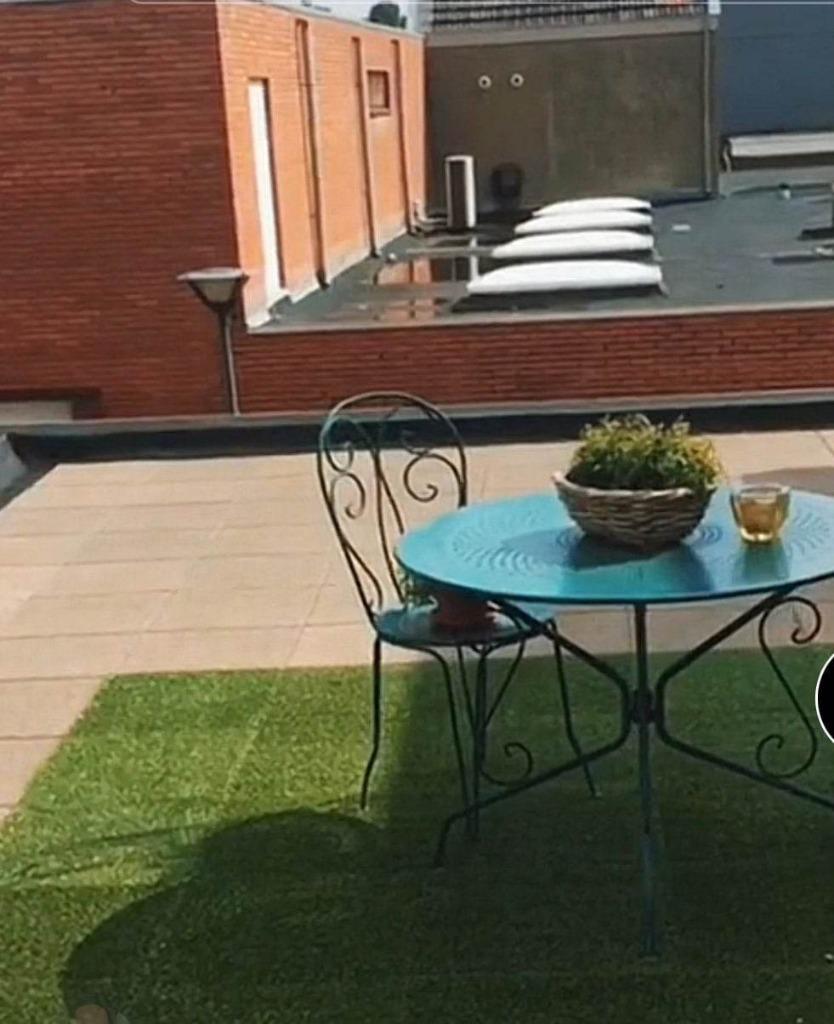 dalles pour toiture (caoutchouc + faux gazon), Neuf, Info@kriden.be, Enlèvement ou Envoi, Anderlues
