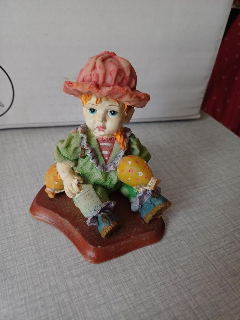 Statuette enfant, Enlèvement ou Envoi