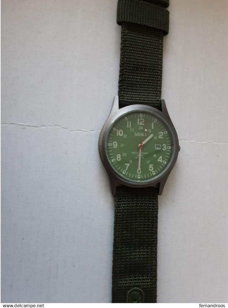 COLLECTION DE MONTRES A VENDRE, Bijoux, Sacs & Beauté, Montres | Hommes, Autres marques, Enlèvement ou Envoi, Autres matériaux