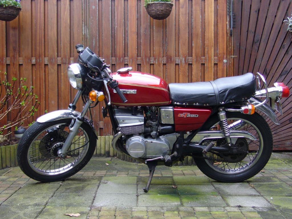 Suzuki GT380, Particulier