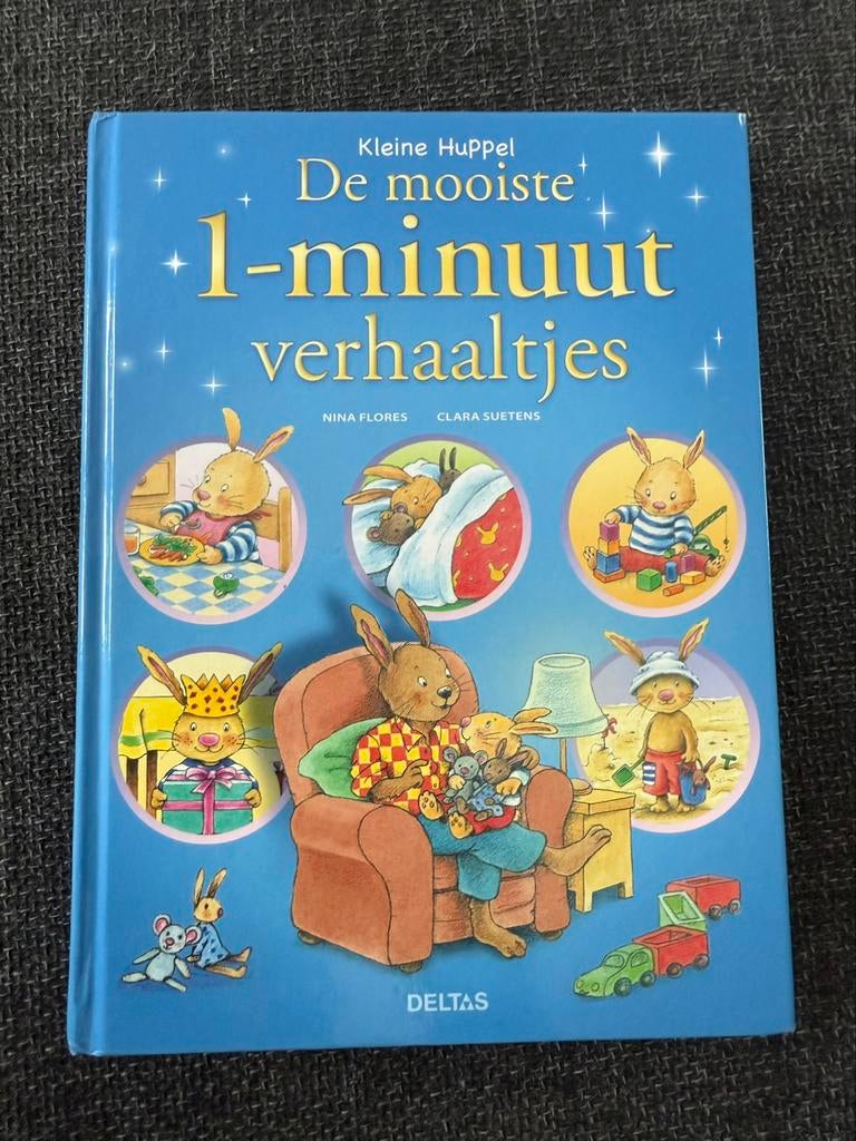 1-minuut verhaaltjes van kleine Huppel, Ophalen of Verzenden, Zo goed als nieuw, Nina Flores, Voorleesboek
