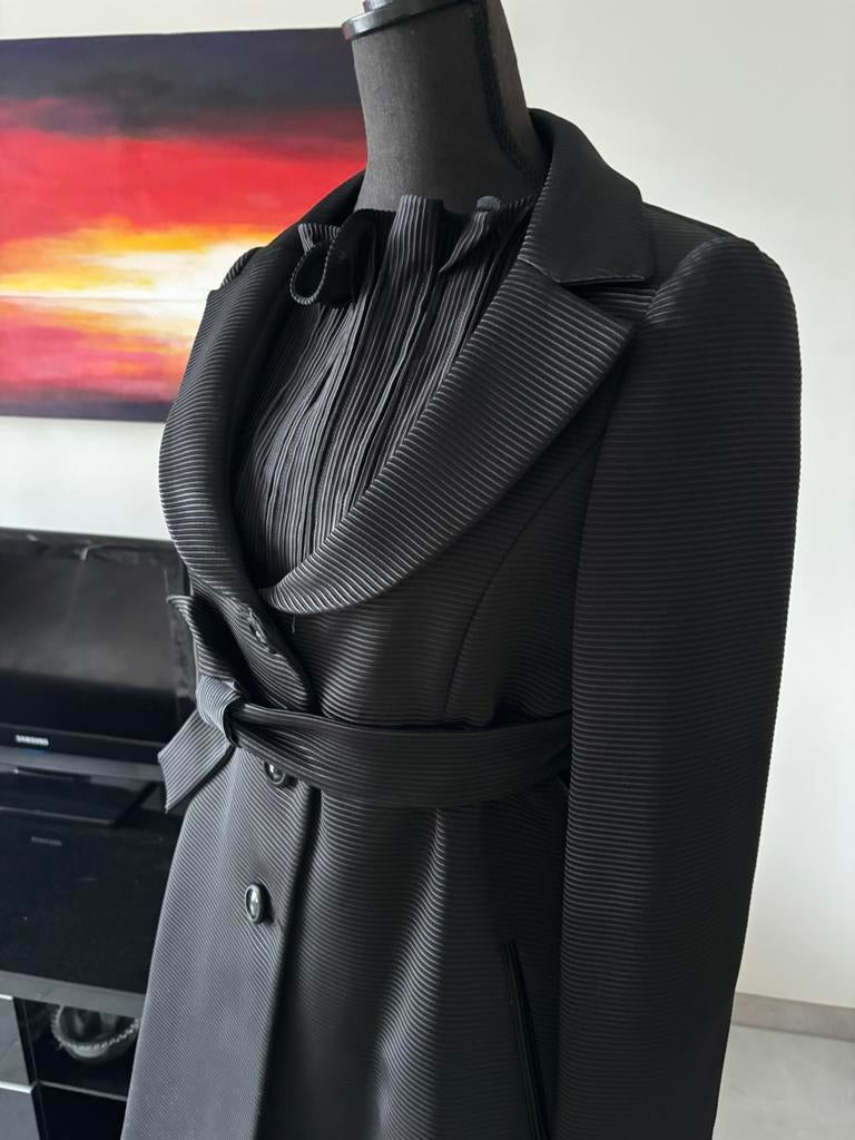 Dress and coat, exclusive Emporio Armani black ensemble, Ophalen, Zwart, Maat 42/44 (L), Zo goed als nieuw