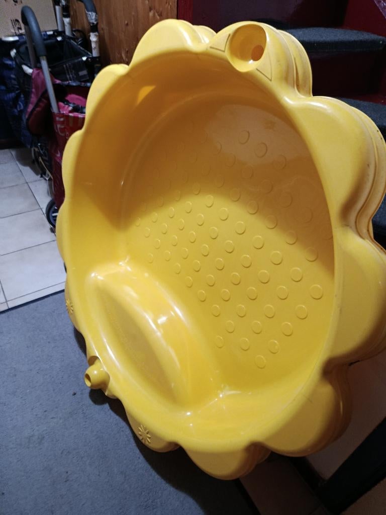 Jolie bac à sable acheter 88€, vendu pour 50€, Kinderen en Baby's, Speelgoed | Buiten | Zandbakken, Ophalen