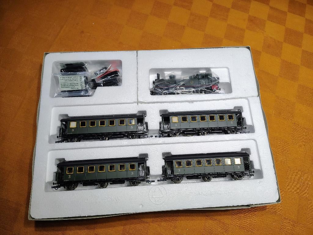 Kit de train belge Roco 43050 HO avec serrure 96025, Hobby & Loisirs créatifs, Trains miniatures | HO, Neuf, Analogique, Enlèvement ou Envoi