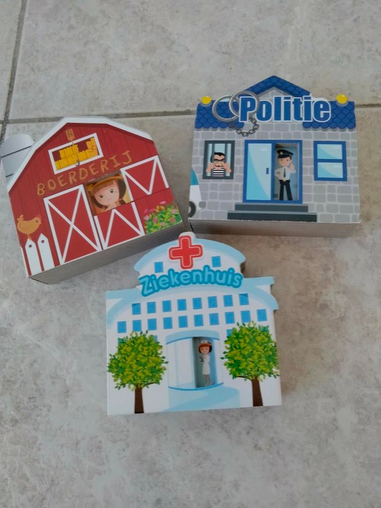 Kartonnen boekjes politie, ziekenhuis & boerderij, Ophalen of Verzenden, Nieuw