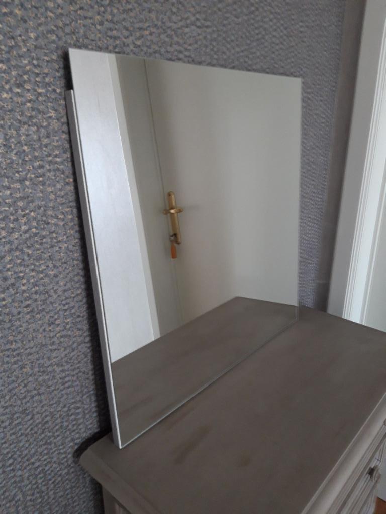 Badkamerspiegel Allibert + bijhorende verlichting, Huis en Inrichting, Ophalen, Vierkant, Nieuw, Minder dan 100 cm