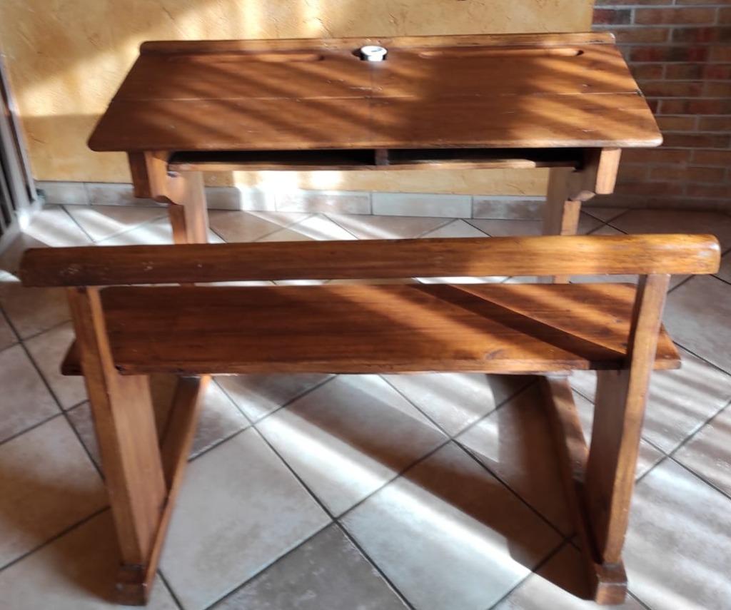 Ancien banc d'école, Enlèvement, Utilisé