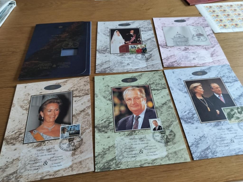 Herdenkingsmapje 40 jaar huwelijk Albert en Paola 1999, Postzegels en Munten, Ophalen of Verzenden