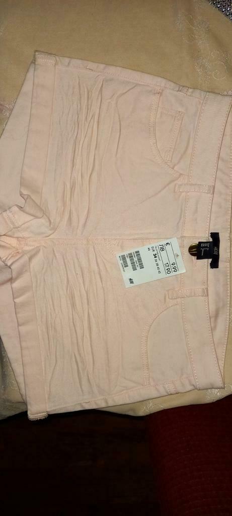 Zomershort zalmkleurig, Ophalen of Verzenden, Nieuw