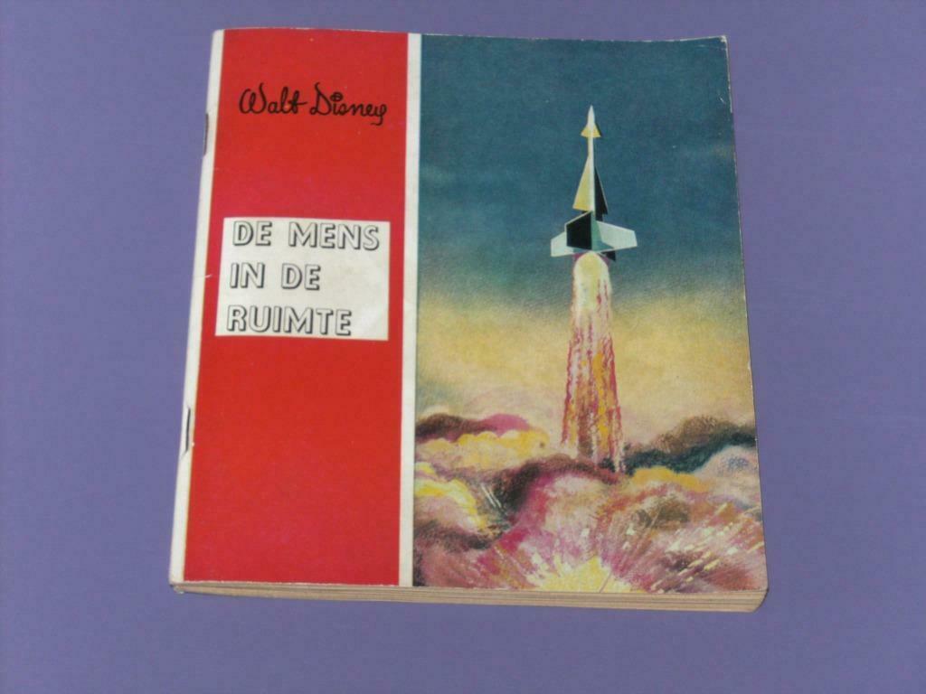 Oud prentjesalbum: de mens in de ruimte. (walt disney), Ophalen of Verzenden, Gebruikt, Prent