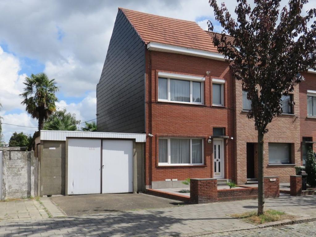 Wilrijk: woning met naastgelegen bouwgrond te koop., Immo, Wilrijk, 385 kWh/m²/jaar, Verkoop zonder makelaar, Provincie Antwerpen