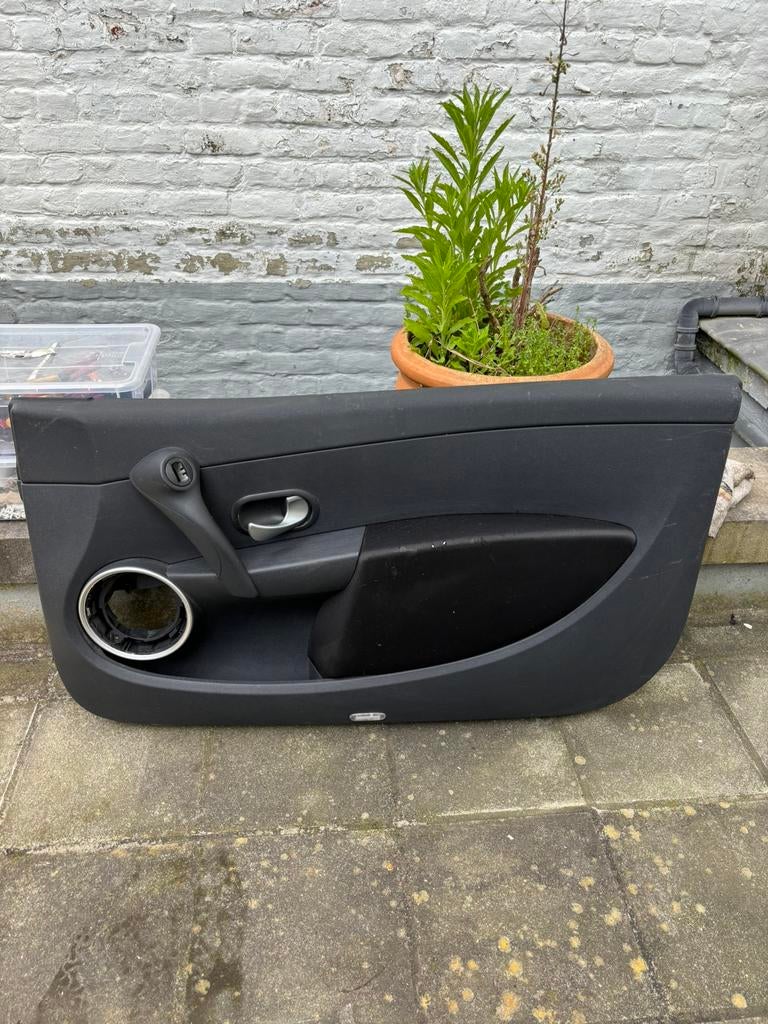 Renault Clio 3 III * Passagiersdeurpaneel * 3 deuren, Gebruikt, Renault