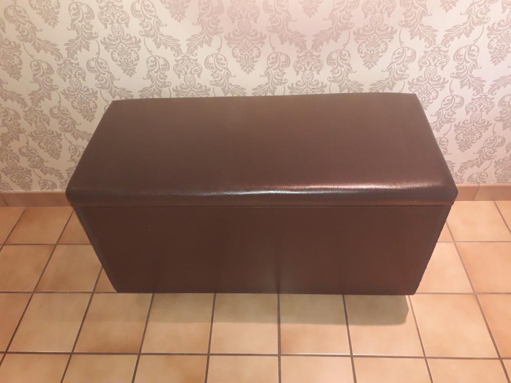 mooie zwarte speelgoedkist met kussen, Ophalen, Gebruikt, Overige typen