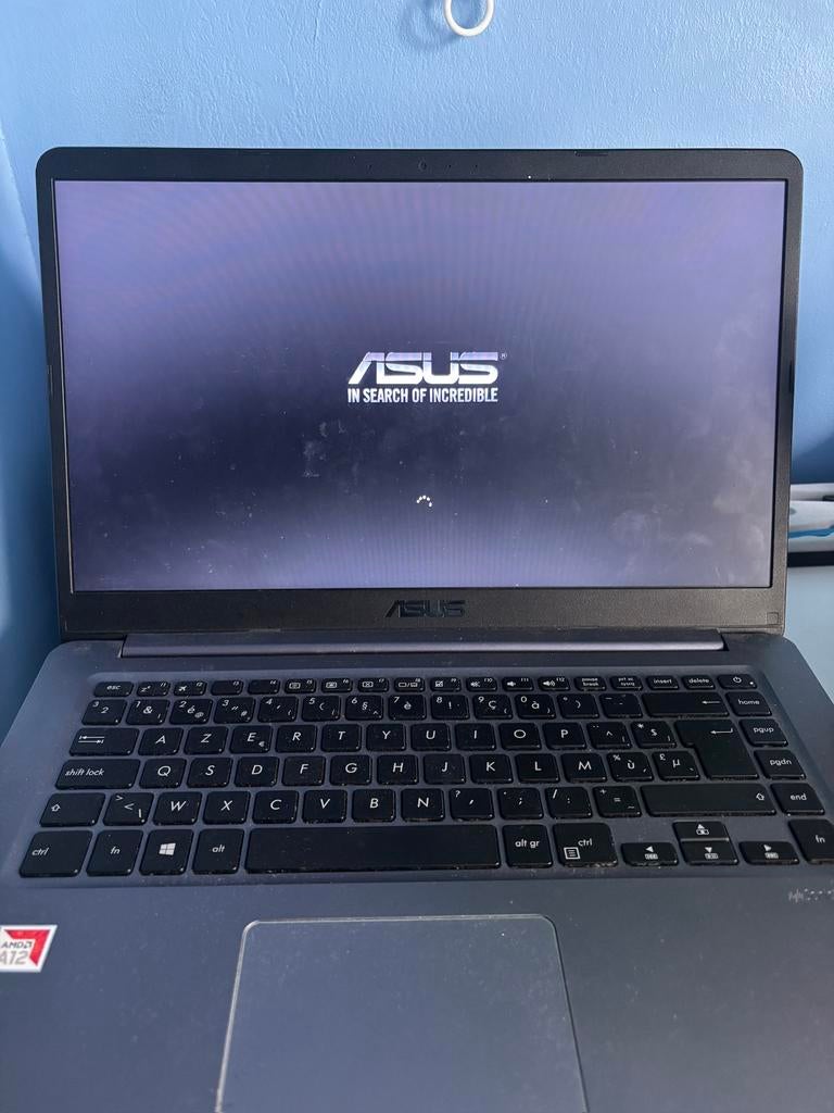 Asus vivobook, Computers en Software, Windows Laptops, Ophalen, Gebruikt, 8 GB, Amd a12-9720p radeon