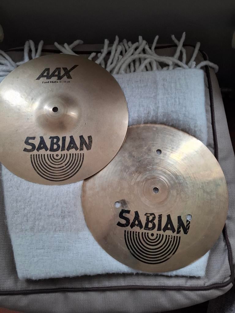 Set de 13 pouces Sabian Aax Fast Hats Hihat pour votre batte, Musique & Instruments, Enlèvement ou Envoi, Comme neuf